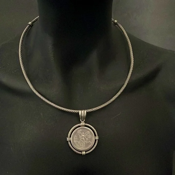 Vintage Mexico 1/4 oz .999 Silver Liberty Coin Pendant Necklace - Picture 2 of 15